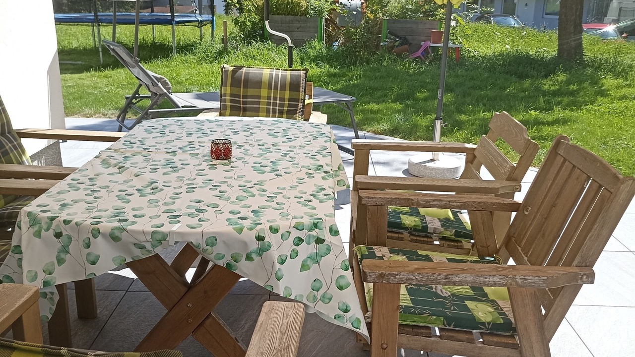 Photo of Outdoor in Kapfing