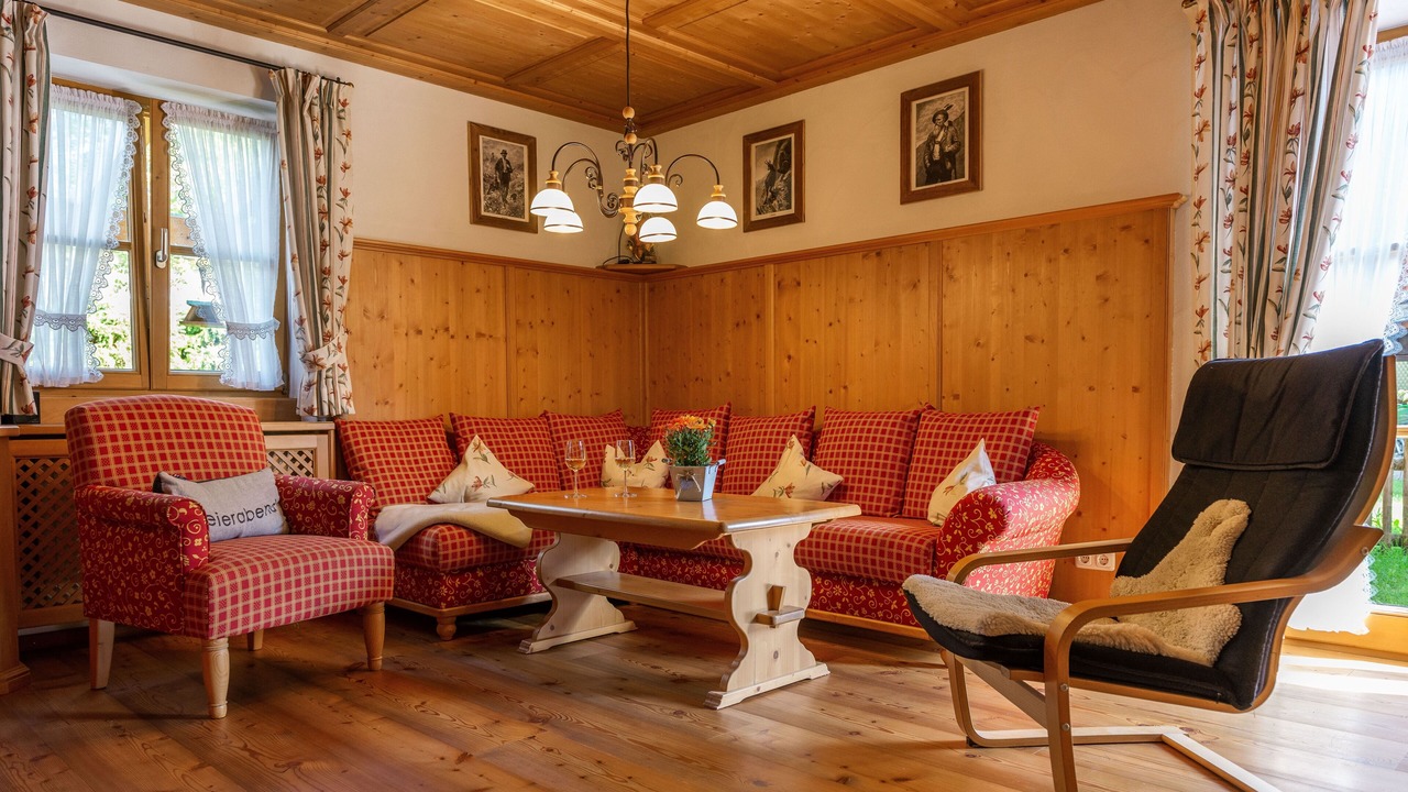 Photo of Others in Kruen