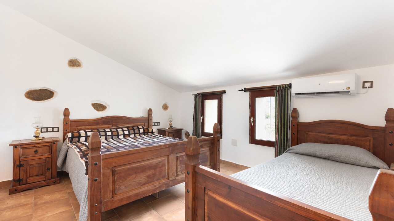 Photo of Bedroom in Almogia