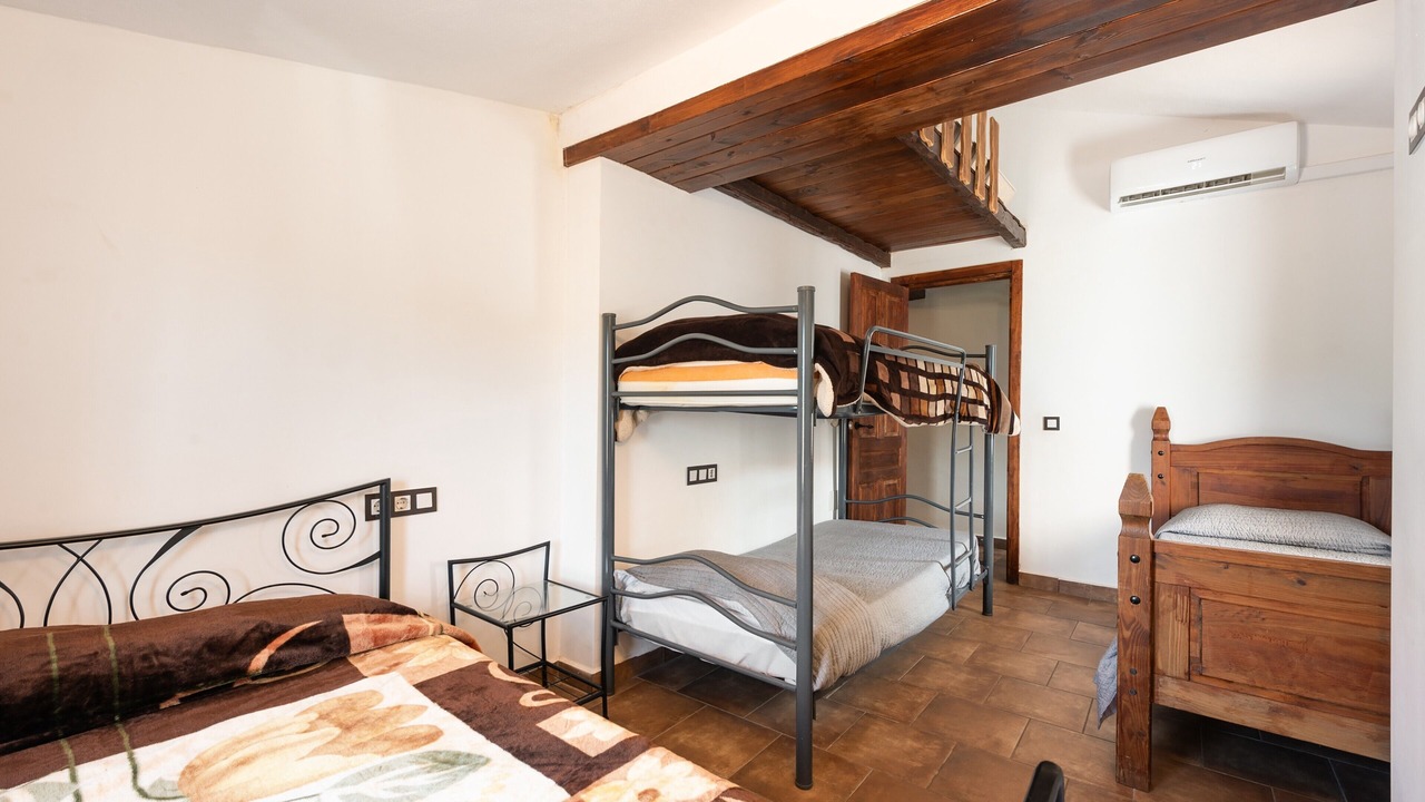Photo of Bedroom in Almogia