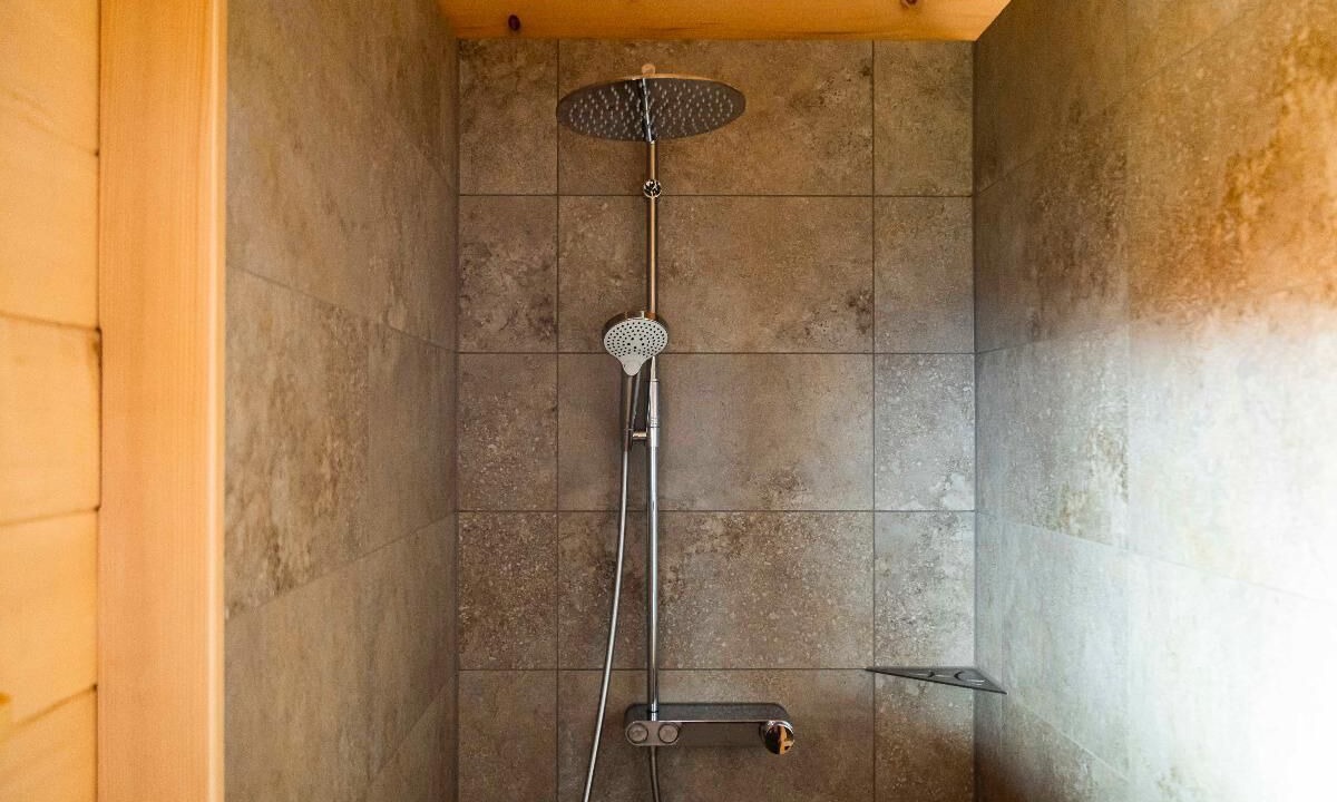 Photo of Bathroom in Lam