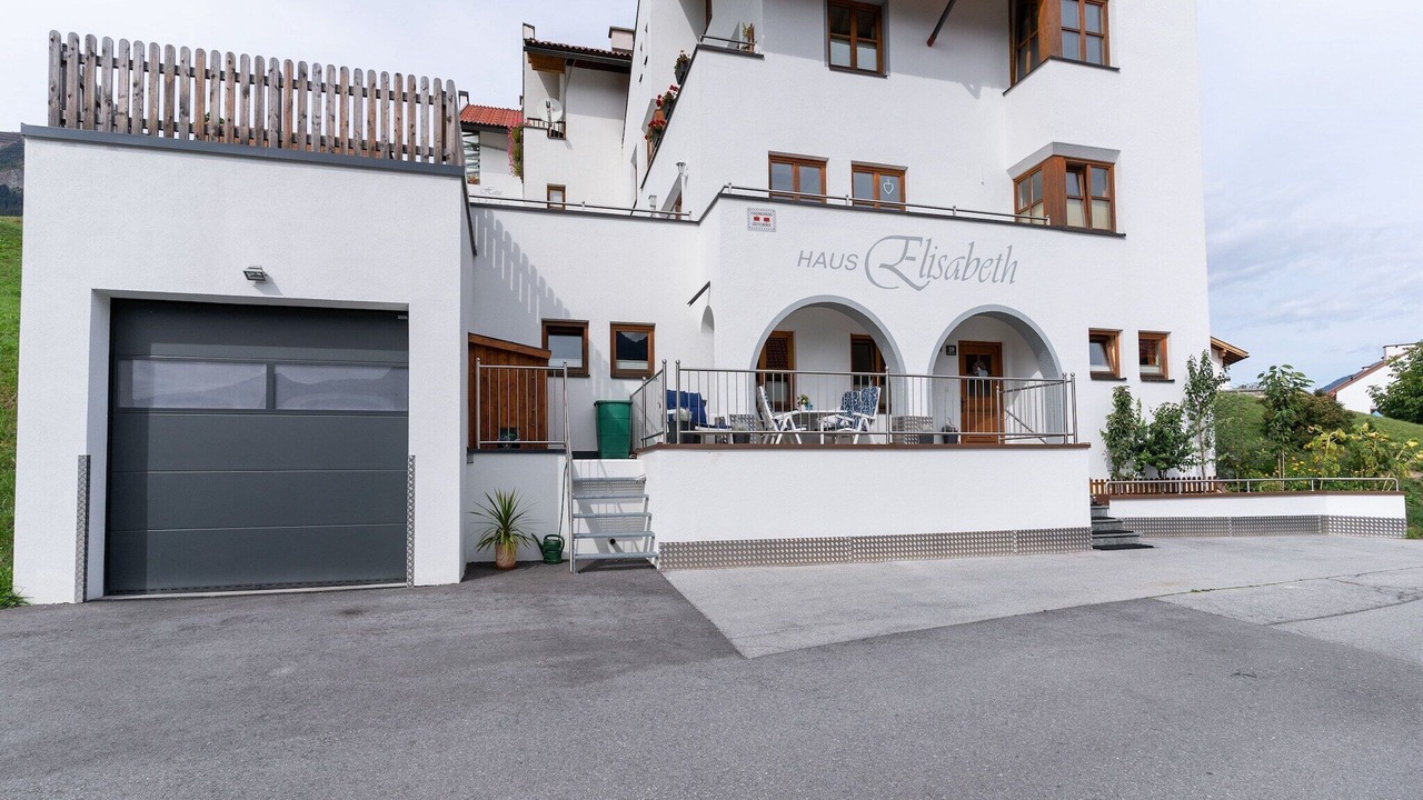 Photo of Outdoor in Fiss