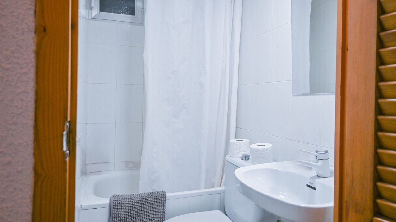 Photo of Bathroom in Embajadores