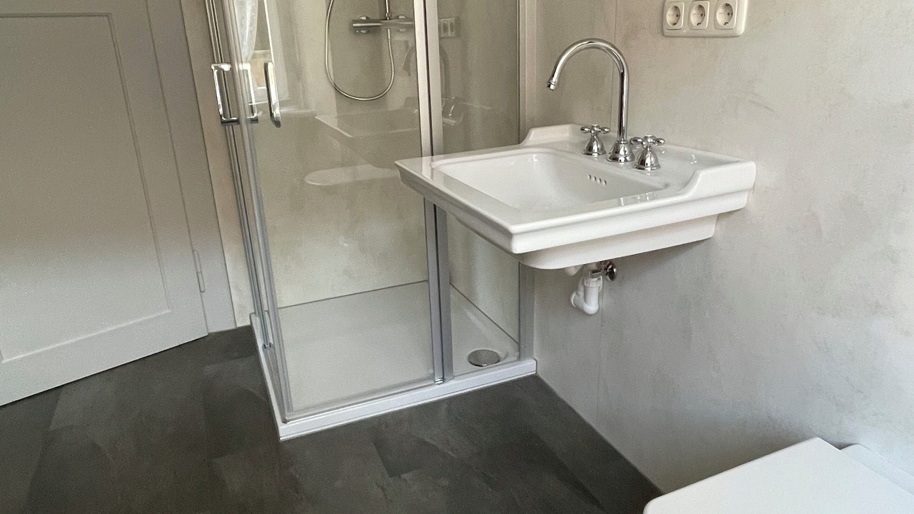 Photo of Bathroom in Unterschwaningen