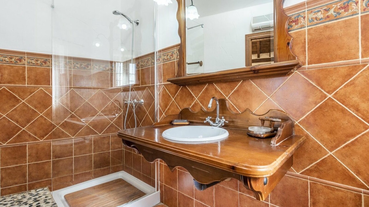 Photo of Bathroom in Almogia