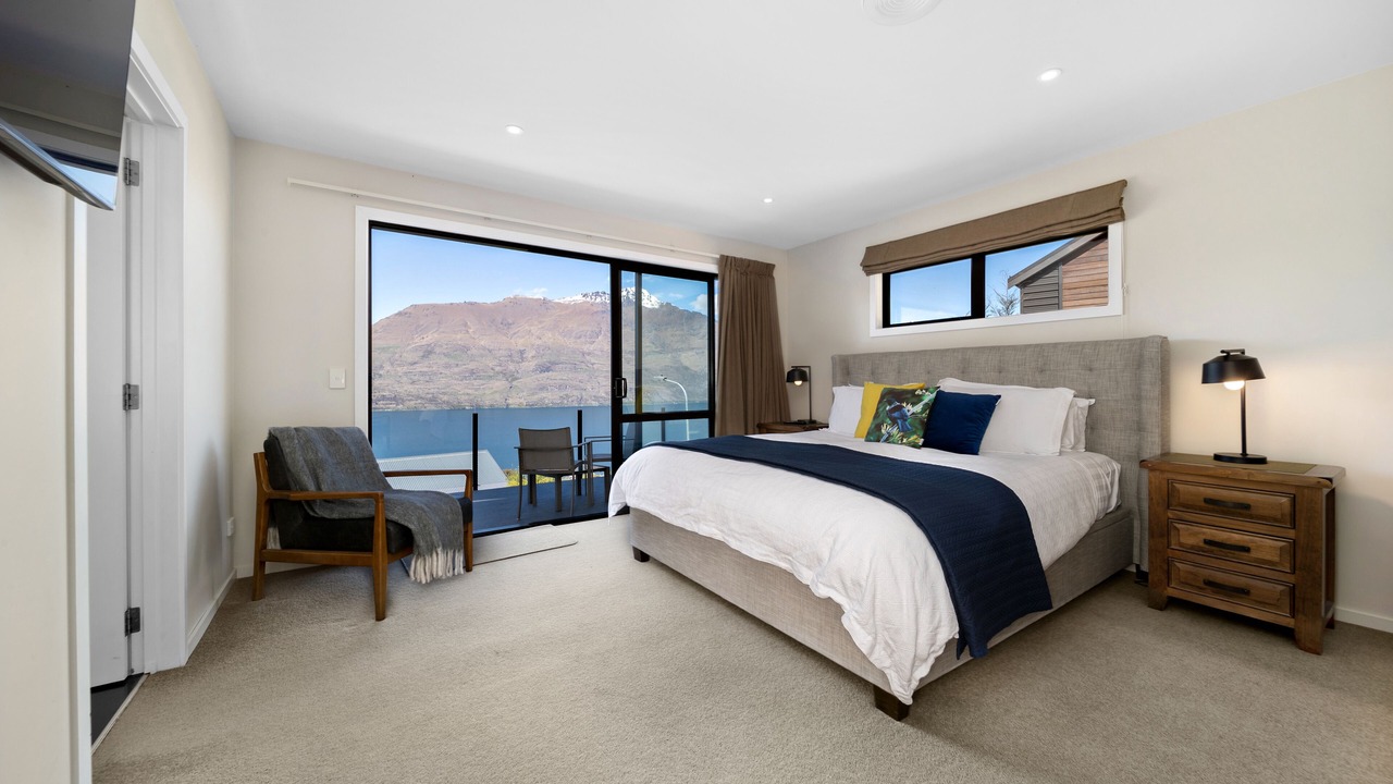 Photo of Bedroom in Queenstown