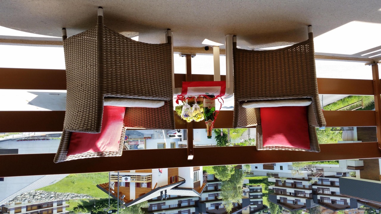 Photo of Patio Balcony in La Tzoumaz