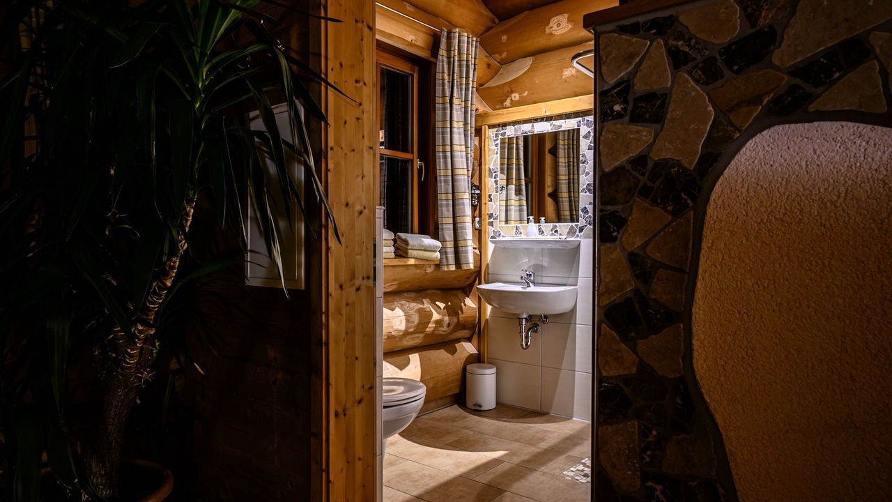 Photo of Bathroom in Tragweis