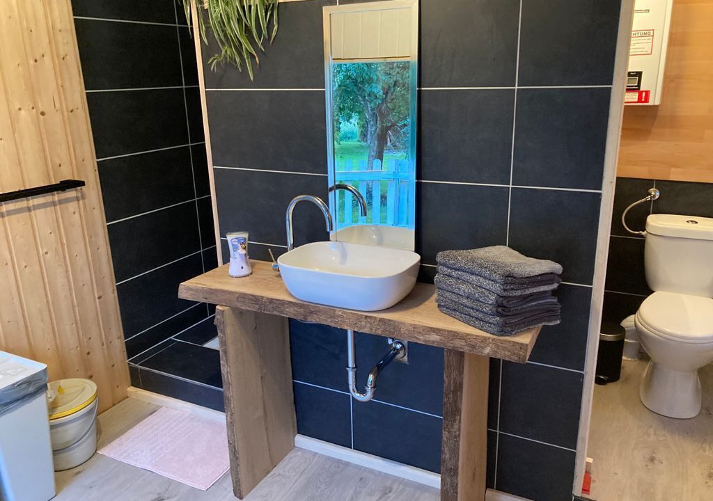 Photo of Bathroom in Glott