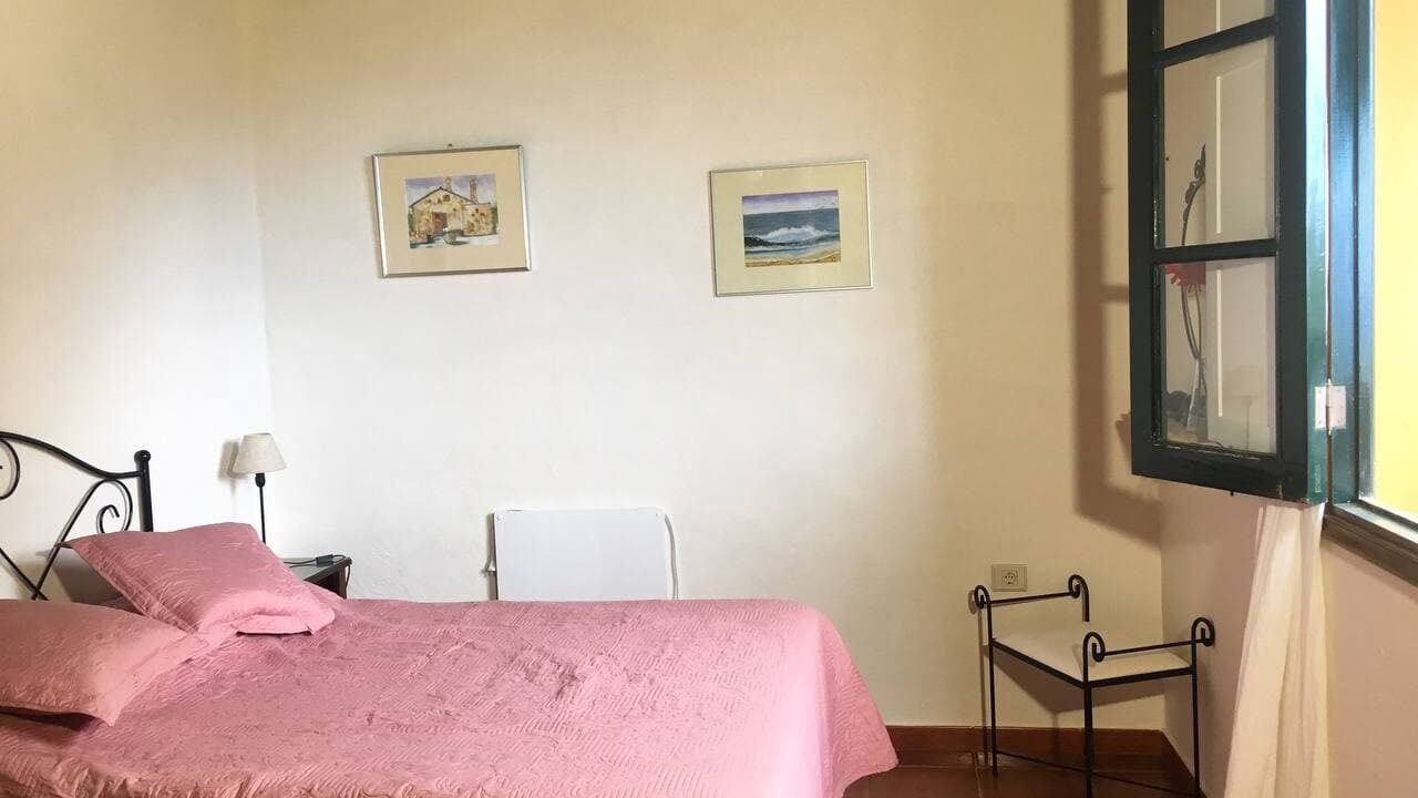 Photo of Bedroom in Hermigua