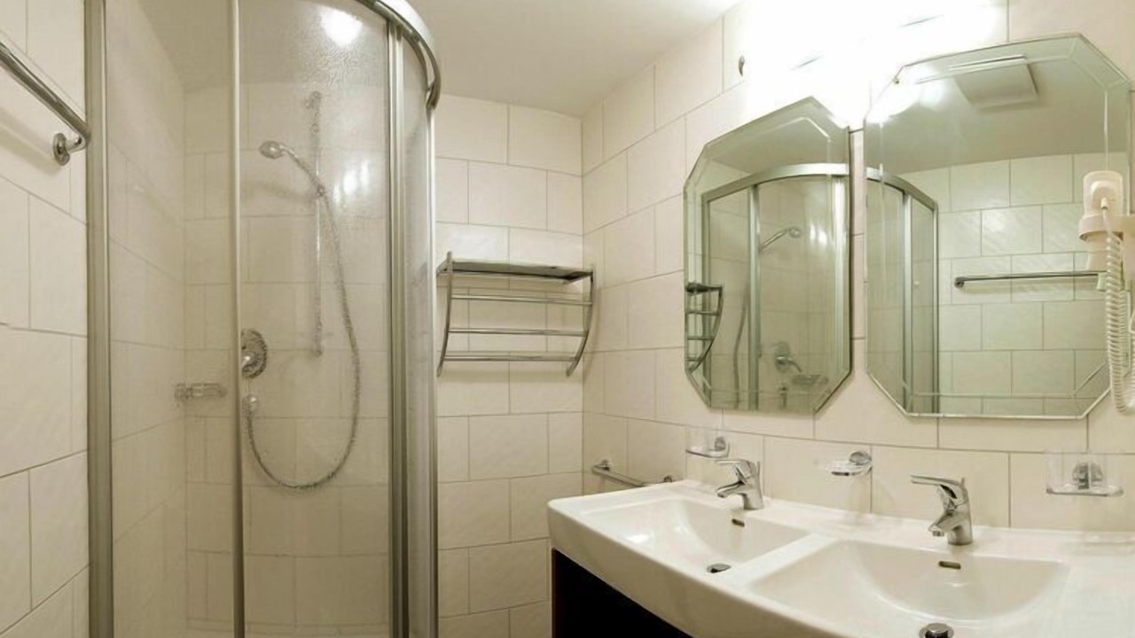 Photo of Bathroom in Mathon