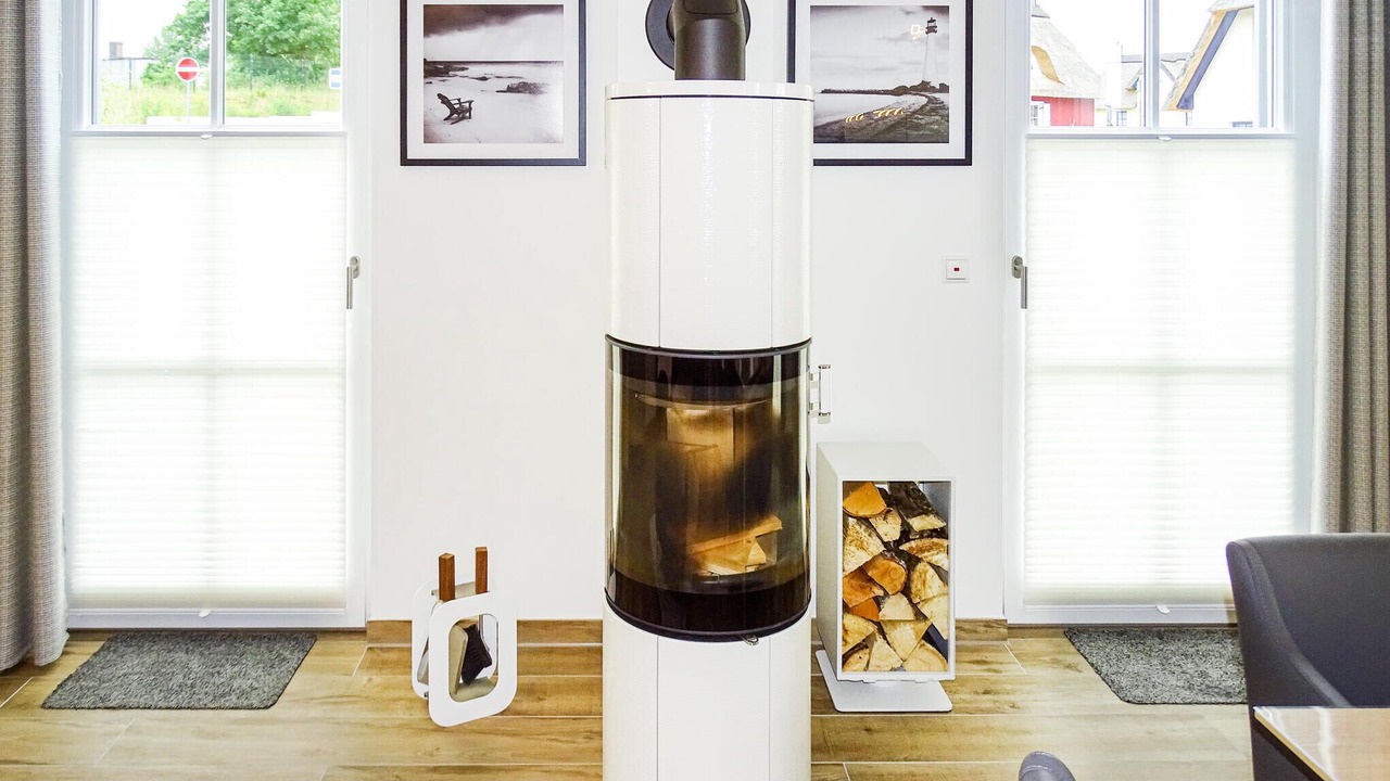 Photo of Bedroom in Stove