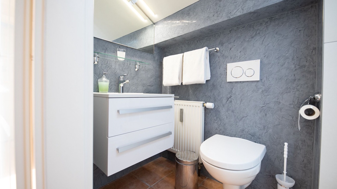 Photo of Bathroom in Farchant