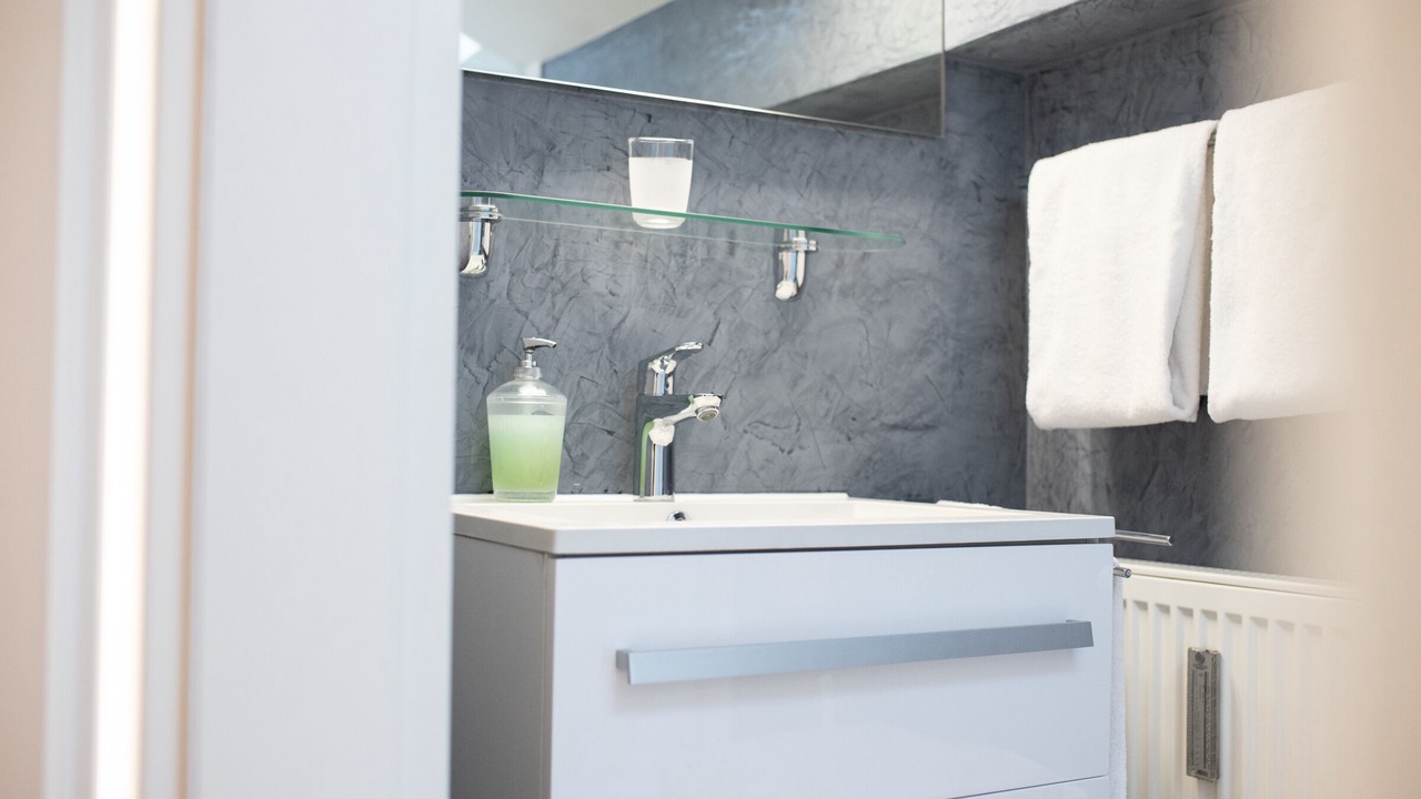 Photo of Bathroom in Farchant