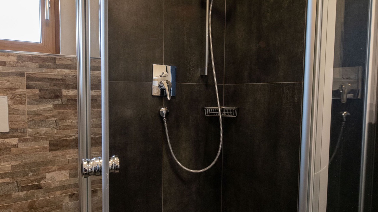 Photo of Bathroom in Farchant