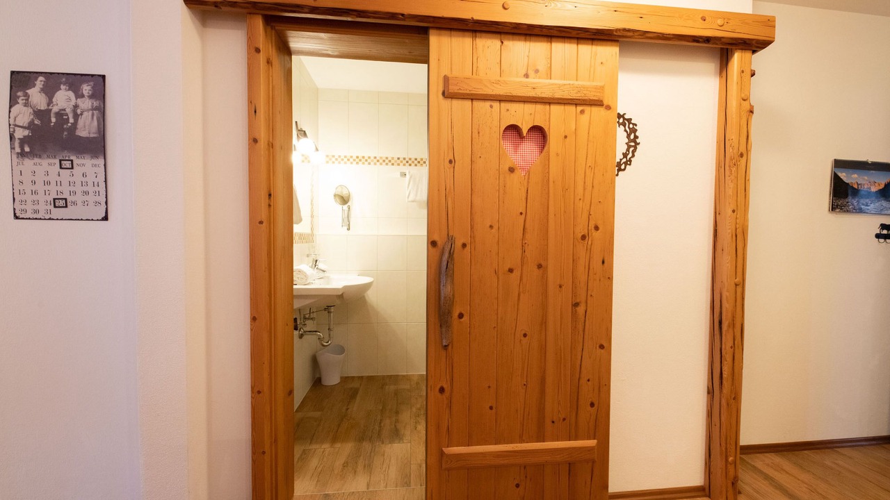 Photo of Bathroom in Untergrainau