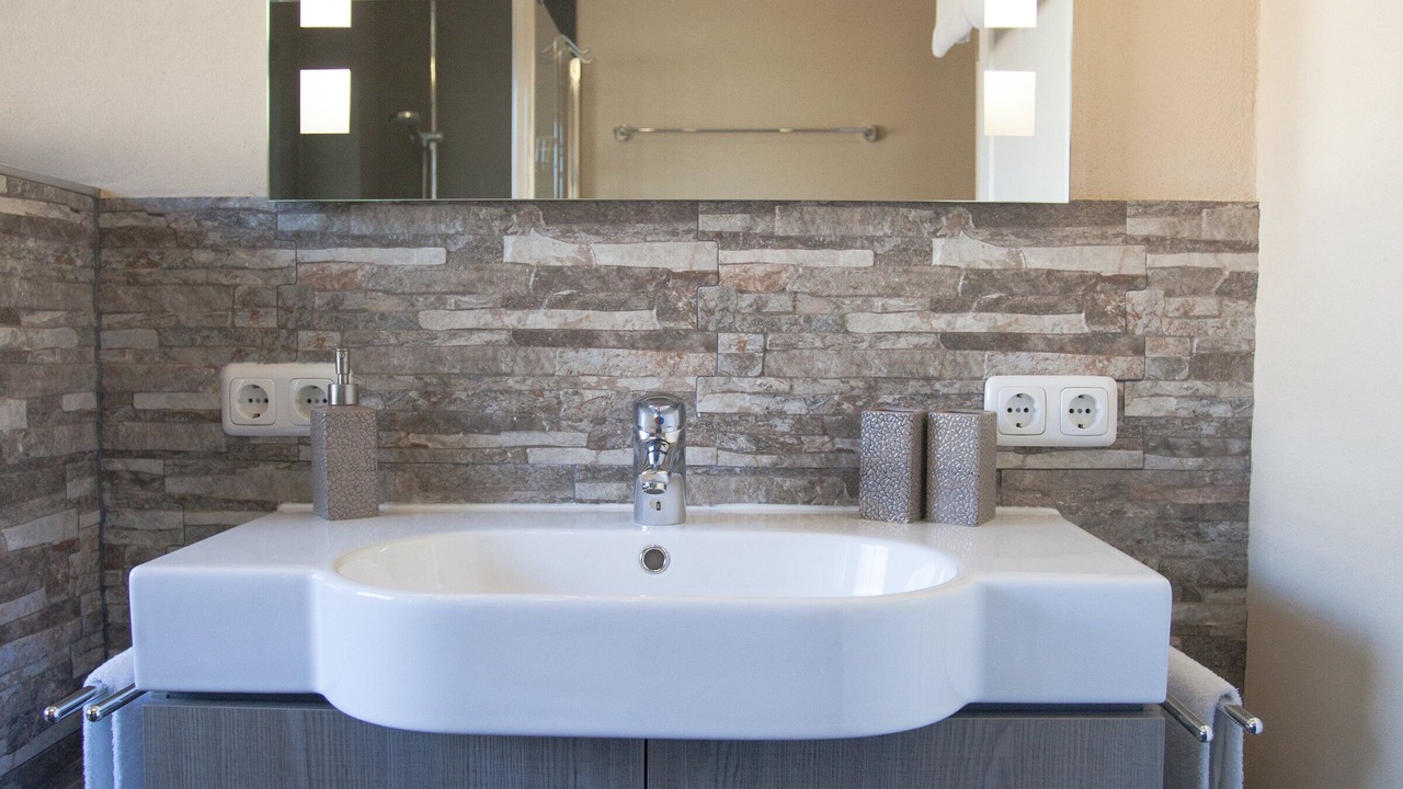 Photo of Bathroom in Farchant