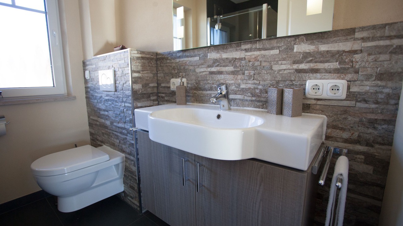 Photo of Bathroom in Farchant