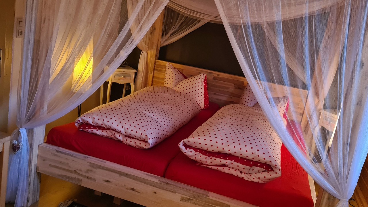 Photo of Bedroom in Goessweinstein