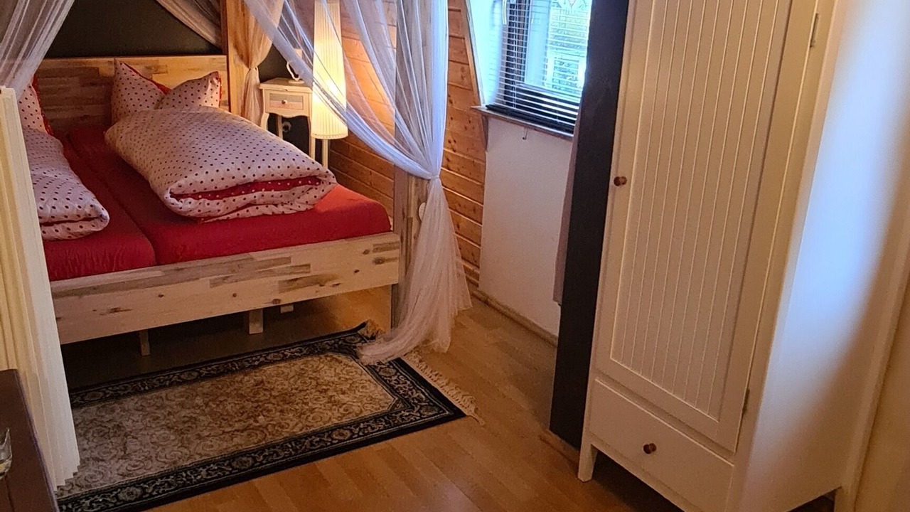 Photo of Bedroom in Goessweinstein