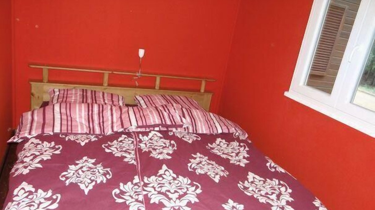 Photo of Bedroom in Roding