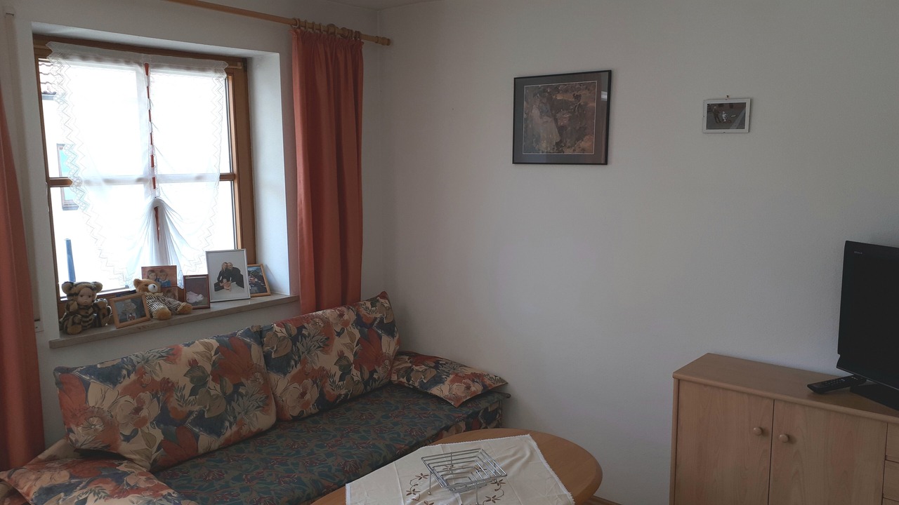 Photo of Livingroom in Obergunzburg