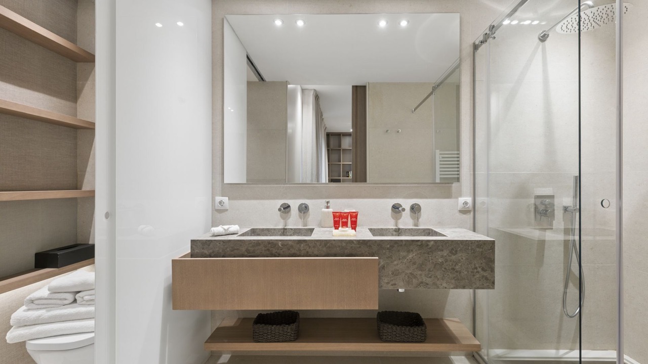 Photo of Bathroom in Recoletos