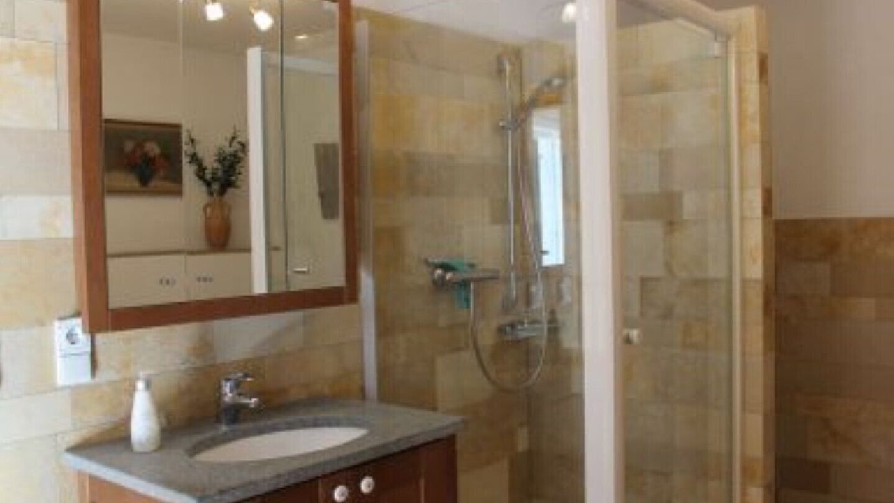Photo of Bathroom in Gutenberg