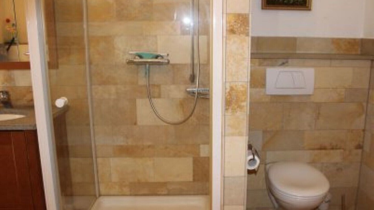 Photo of Bathroom in Gutenberg