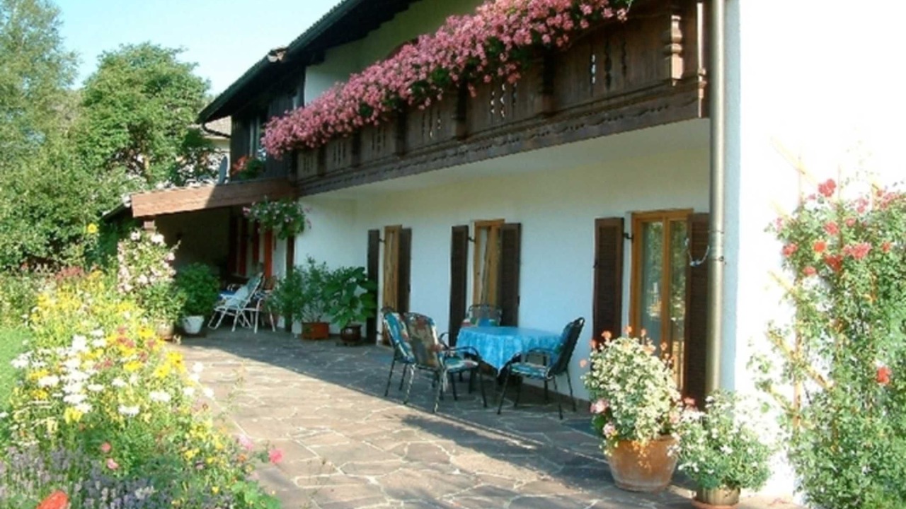 Photo of Outdoor in Hammer