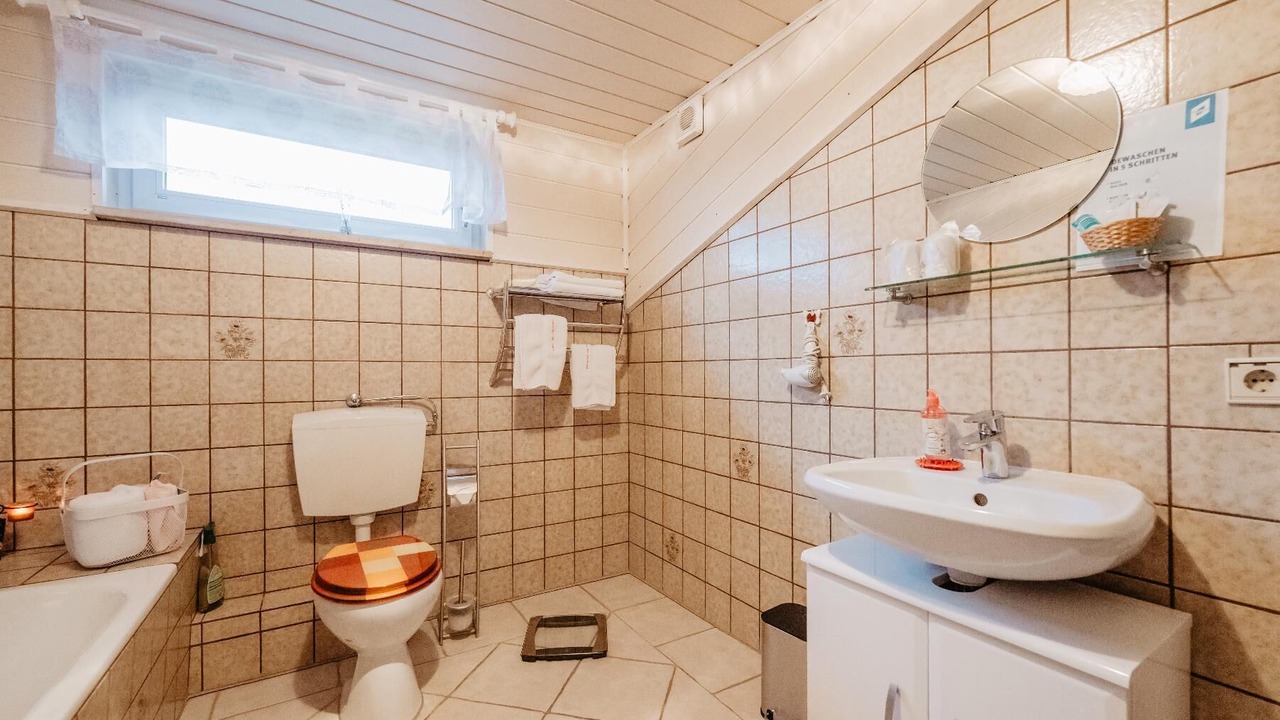 Photo of Bathroom in Bad Fuessing