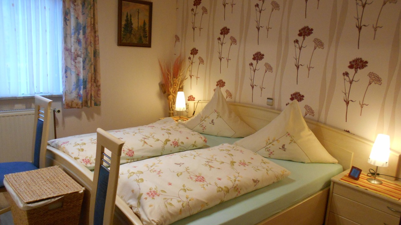Photo of Bedroom in Roedental
