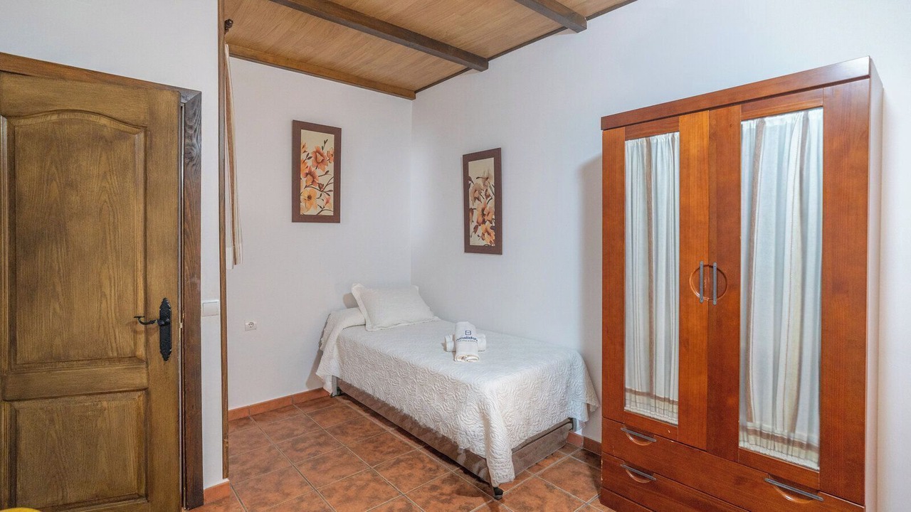 Photo of Bedroom in Almogia