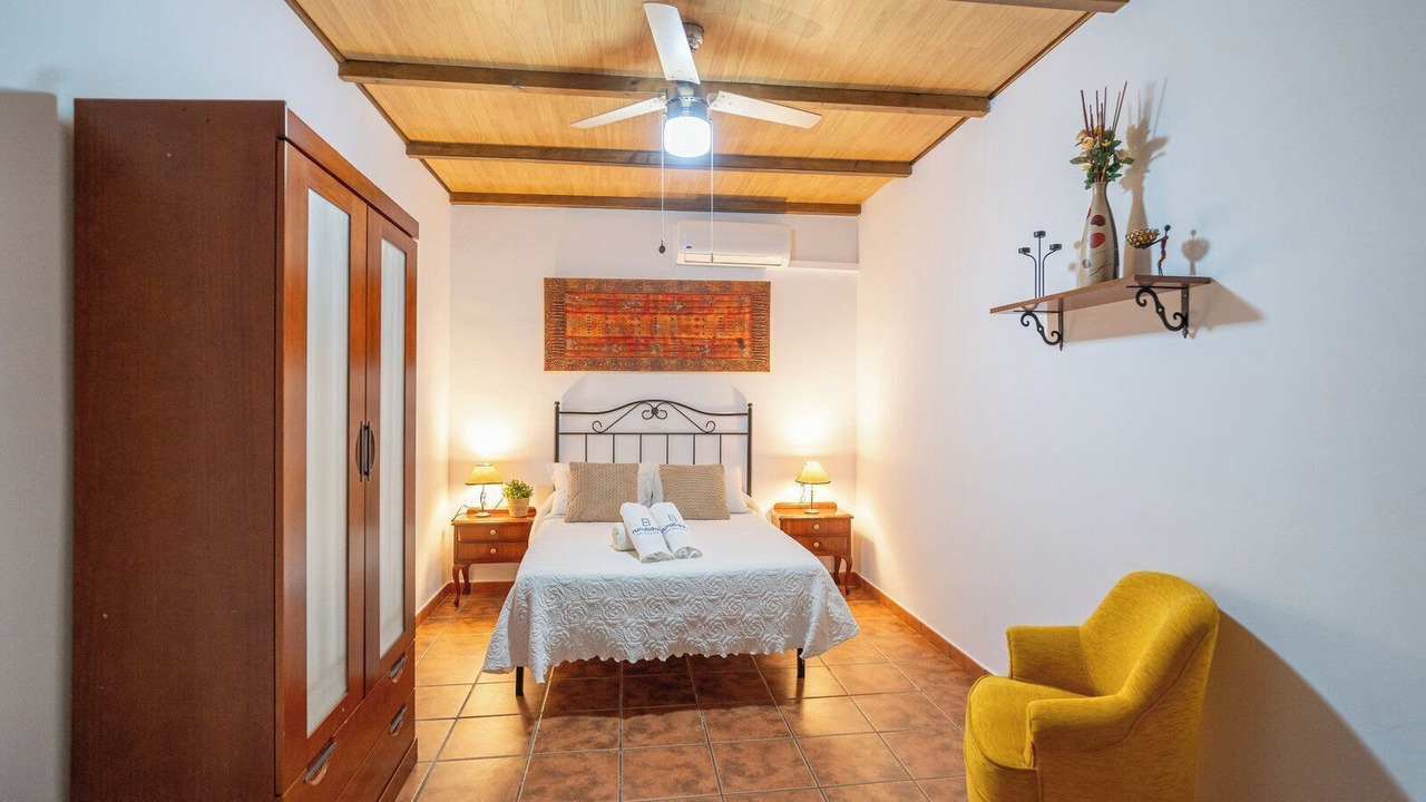 Photo of Bedroom in Almogia