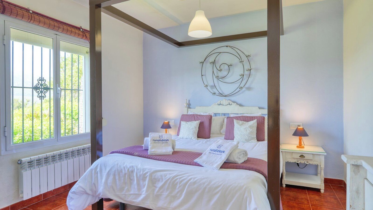 Photo of Bedroom in Montecorto