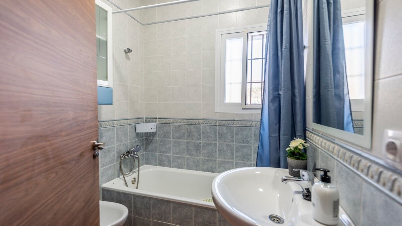 Photo of Bathroom in Alora