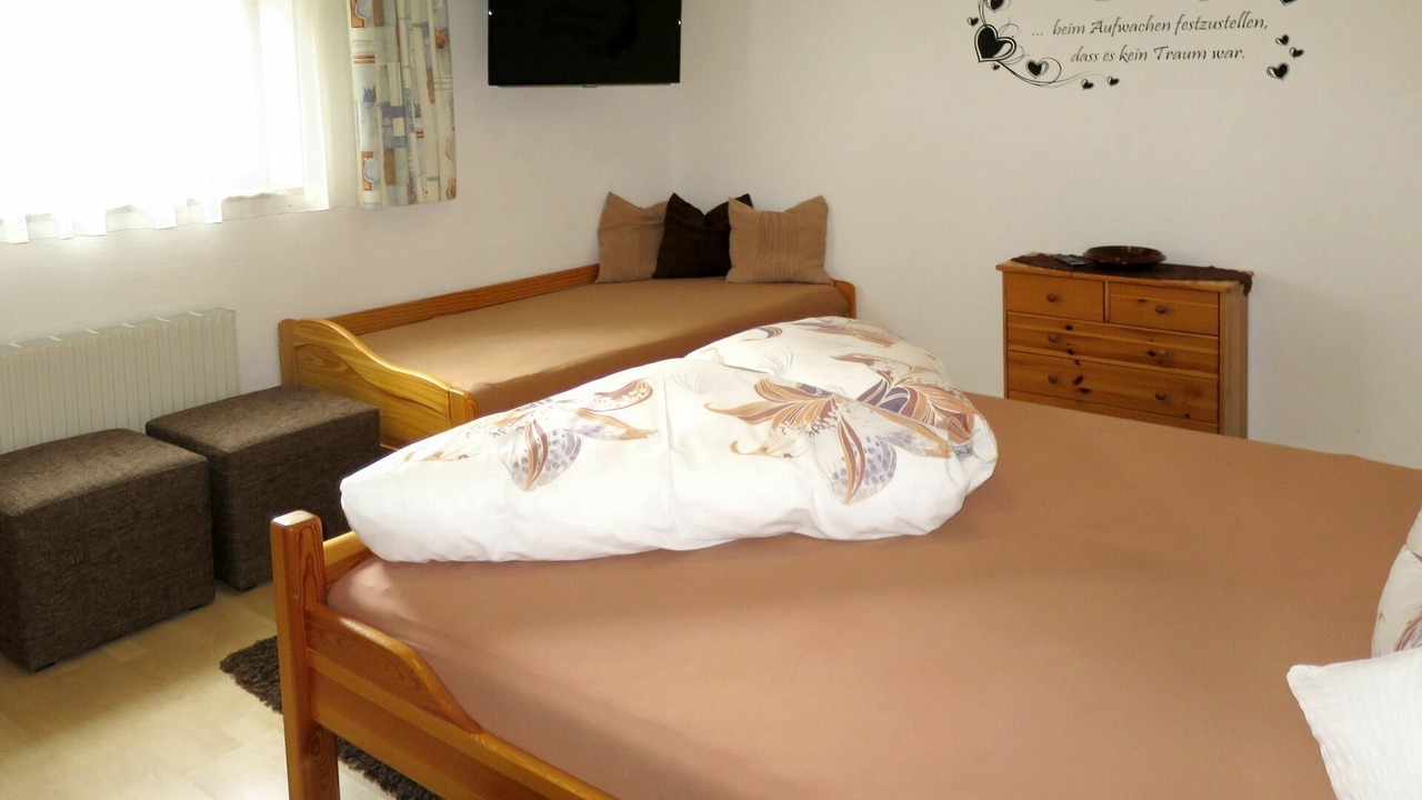 Photo of Bedroom in Plangeross