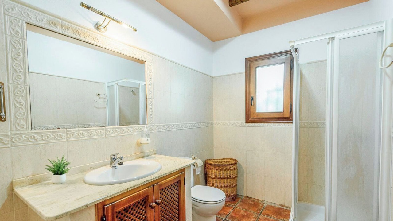 Photo of Bathroom in Orgiva