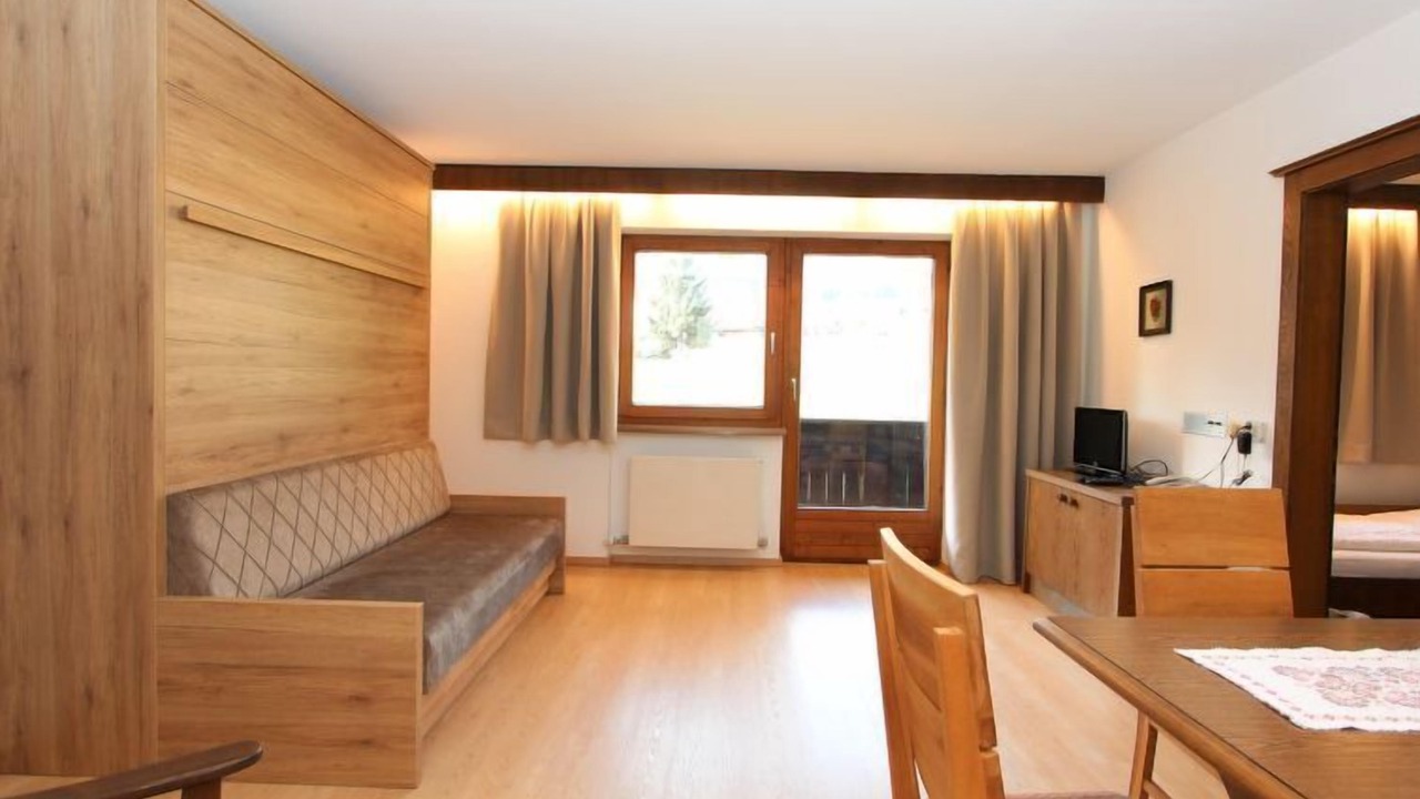 Photo of Livingroom in Kapfing