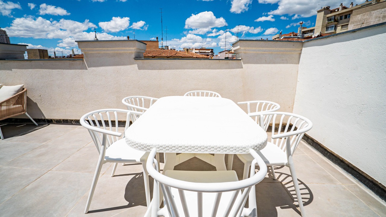 Photo of Patio Balcony in Malasana