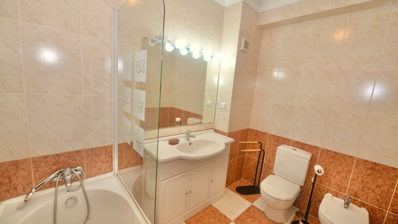 Photo of Bathroom in Sao Martinho do Porto