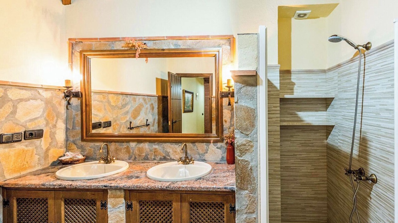 Photo of Bathroom in Villanueva del Trabuco