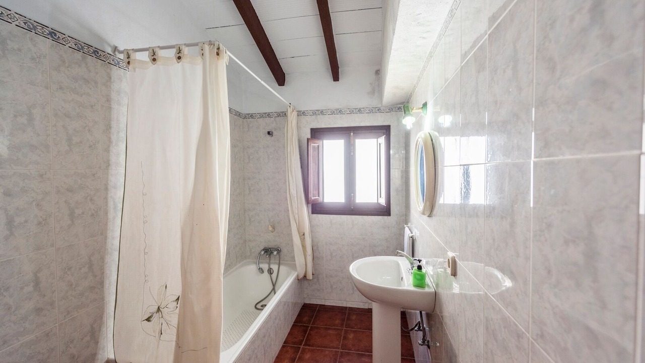 Photo of Bathroom in Sayalonga