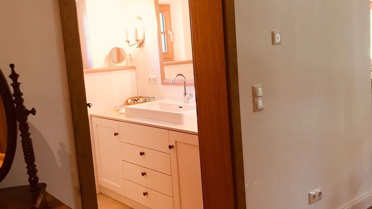 Photo of Bathroom in Munchen District