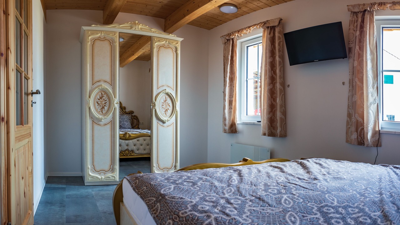 Photo of Bedroom in Schonbrunn
