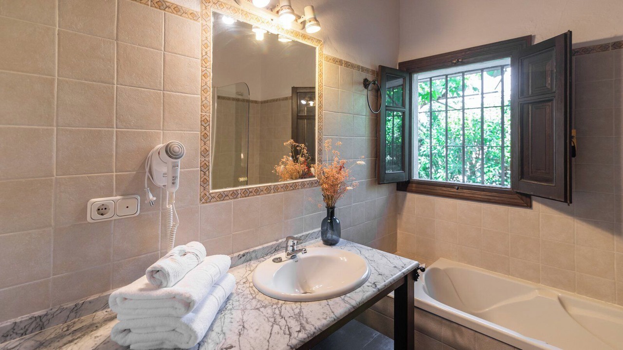 Photo of Bathroom in La Joya