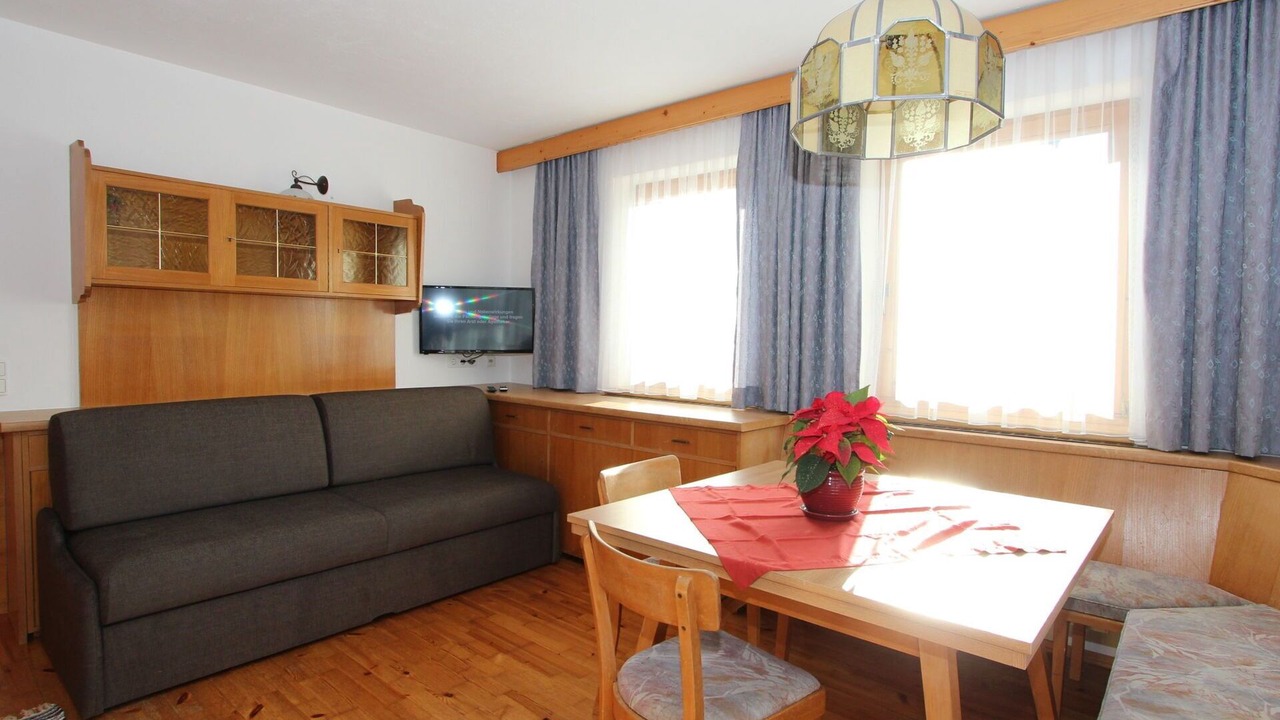 Photo of Bedroom in Kapfing