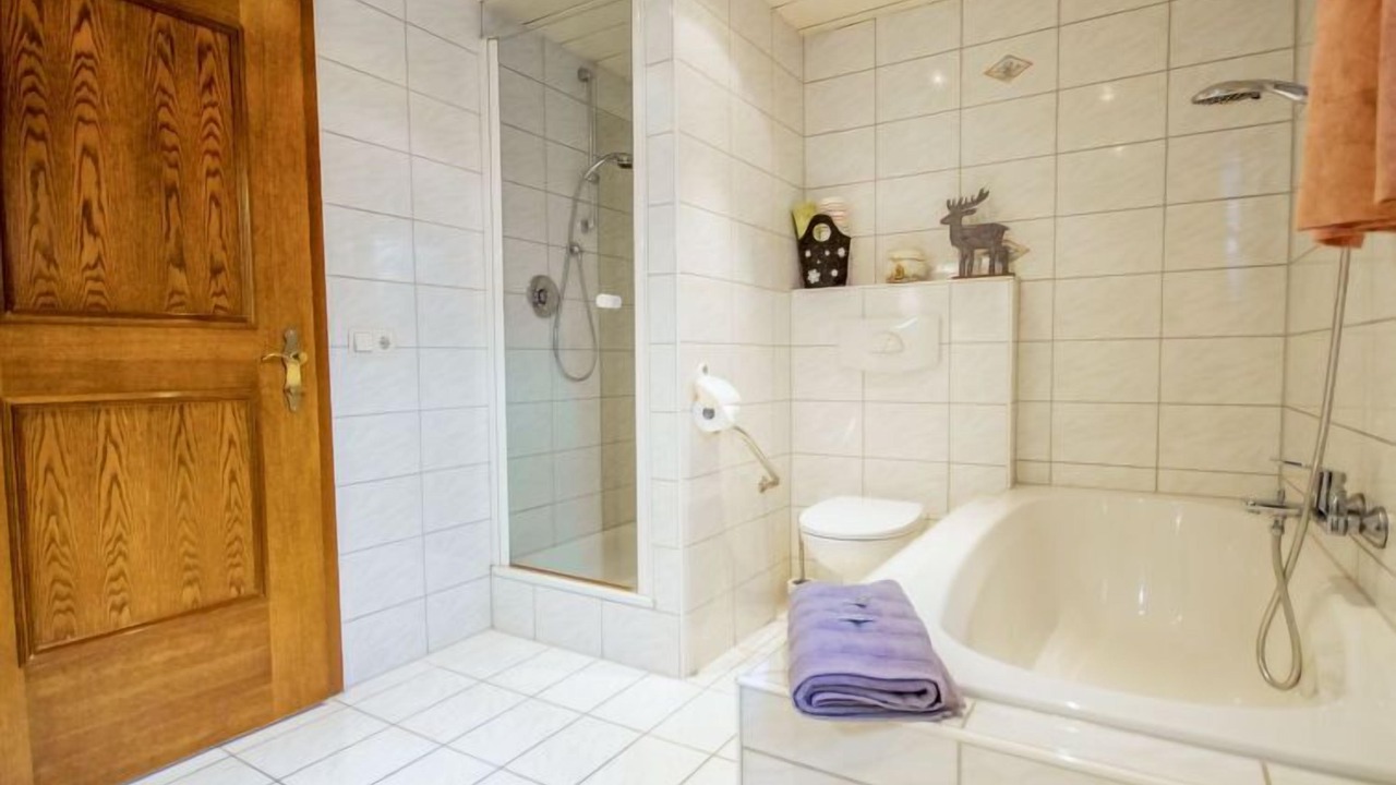 Photo of Bathroom in Wenns