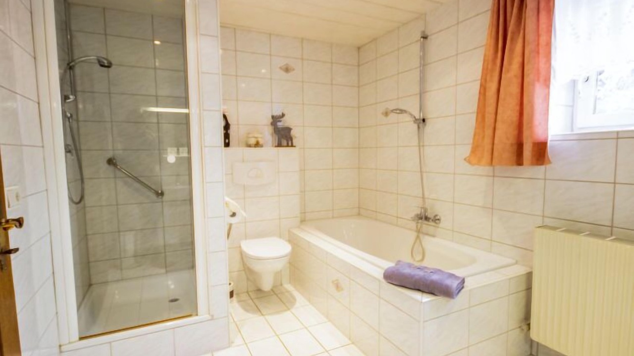 Photo of Bathroom in Wenns