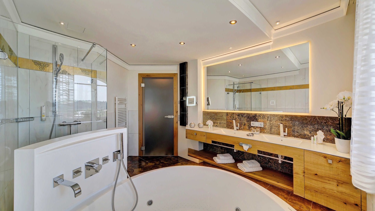 Photo of Bathroom in Roehrnbach